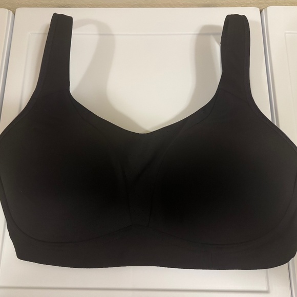 Brand New Black Lululemon Run Times Sports Bra 32DDD - Picture 2 of 11